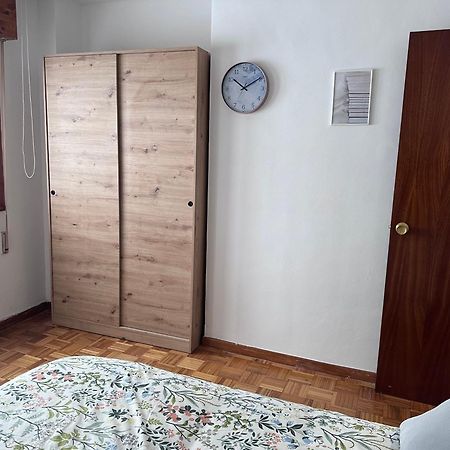 Acogedor Apartamento Con Vistas A La Catedral Y Parking Οβιέδο Εξωτερικό φωτογραφία