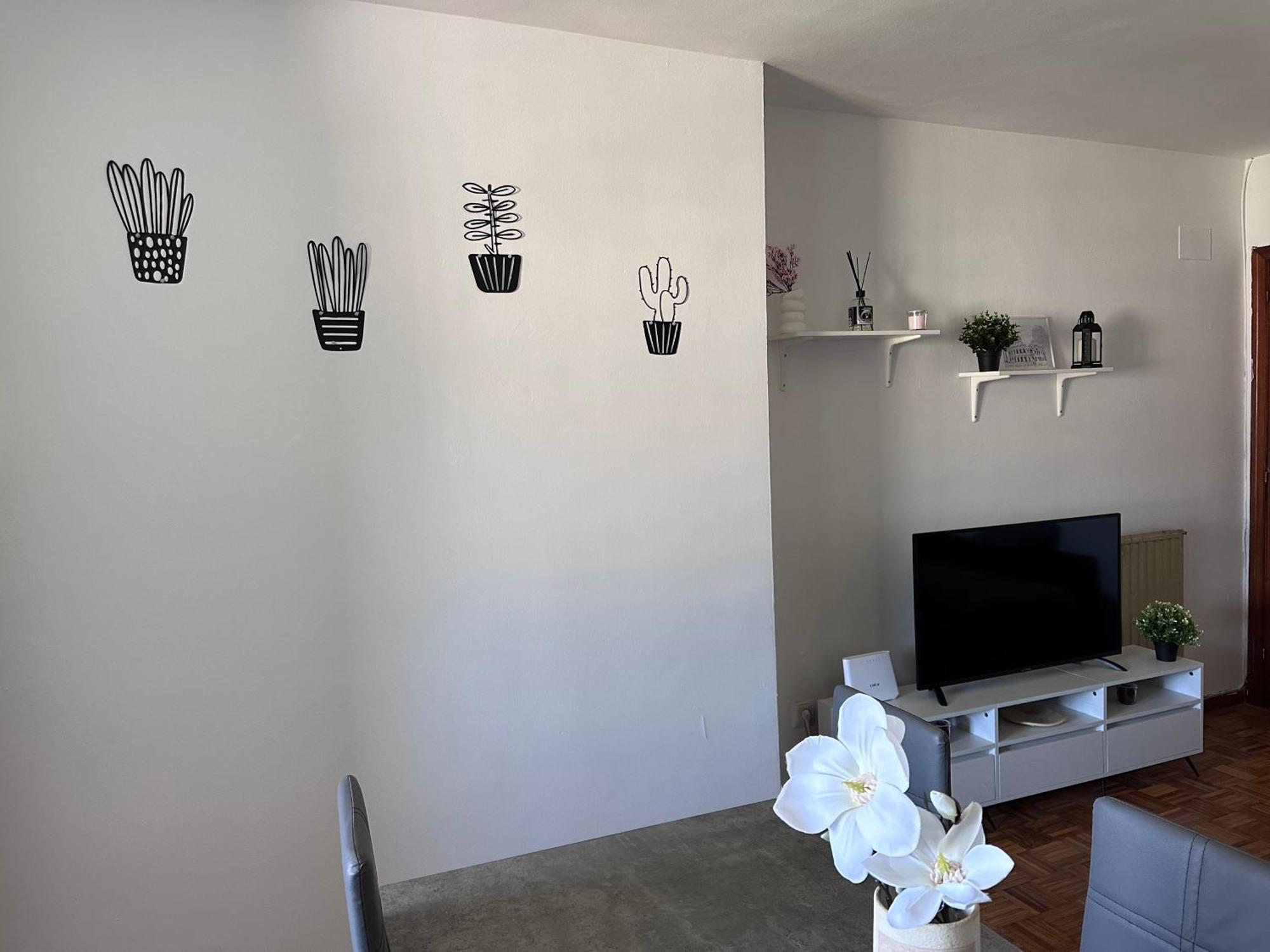 Acogedor Apartamento Con Vistas A La Catedral Y Parking Οβιέδο Εξωτερικό φωτογραφία