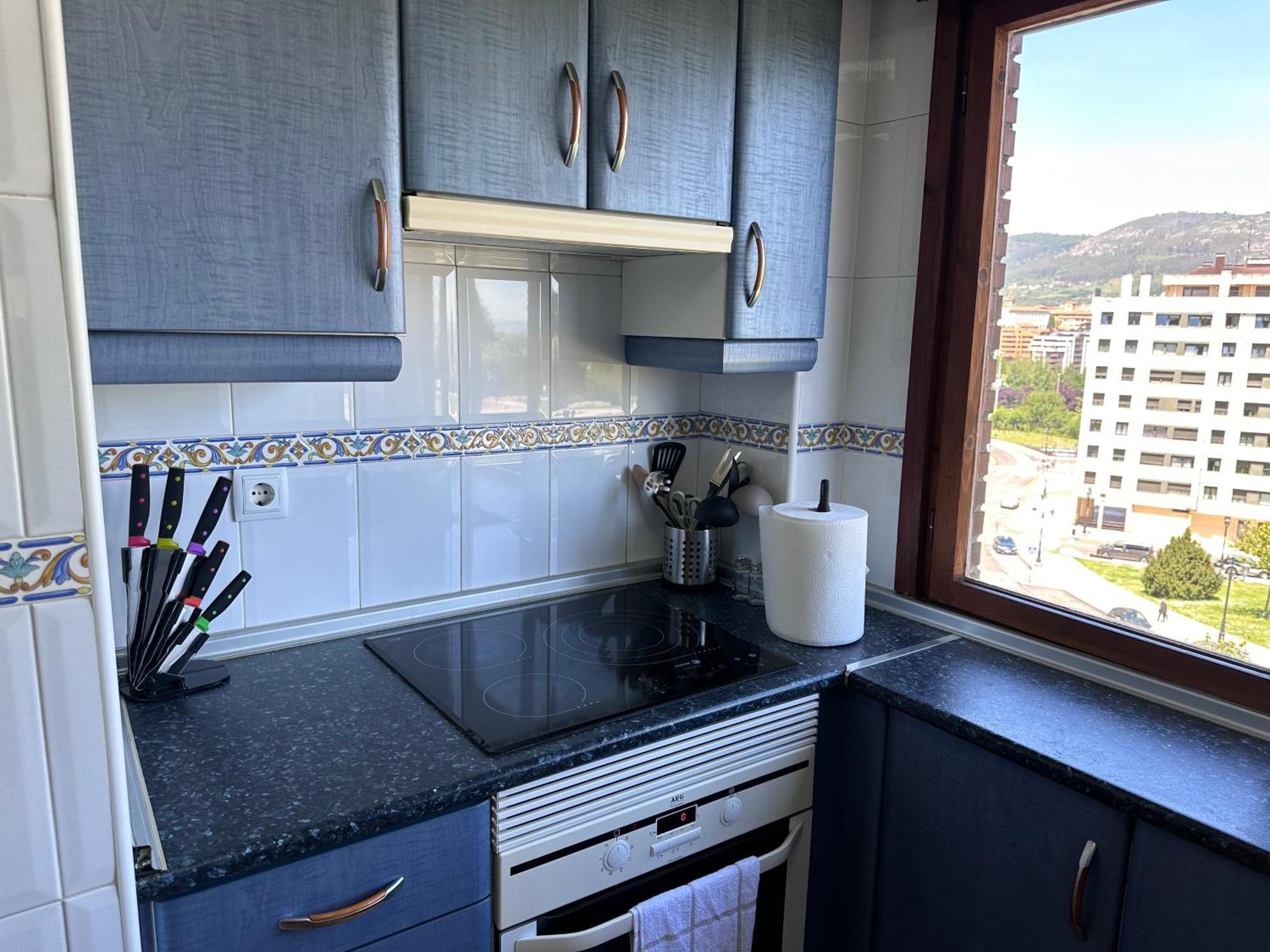 Acogedor Apartamento Con Vistas A La Catedral Y Parking Οβιέδο Εξωτερικό φωτογραφία